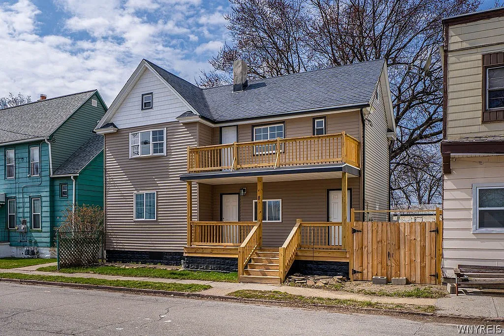 DUPLEX, MULTI FAMILY 8 KEPPEL ST, BUFFALO, NY 14210